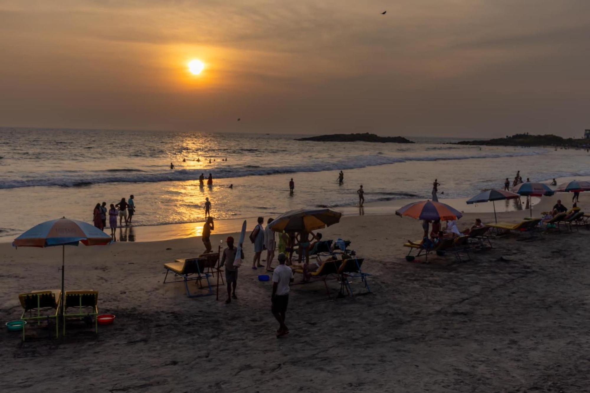 Vedantha Inn Kovalam Ngoại thất bức ảnh